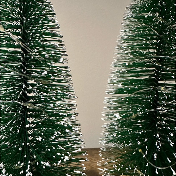 White Tipped Snow Covered LED Bottlebrush Trees, 2 Tree Included - Picture 4 of 7